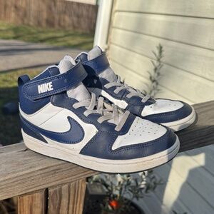 Nike Kids' Navy and White High-Top Sneakers 1Y